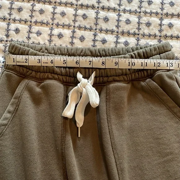 Aerie sweater skirt small petite - Picture 4 of 4